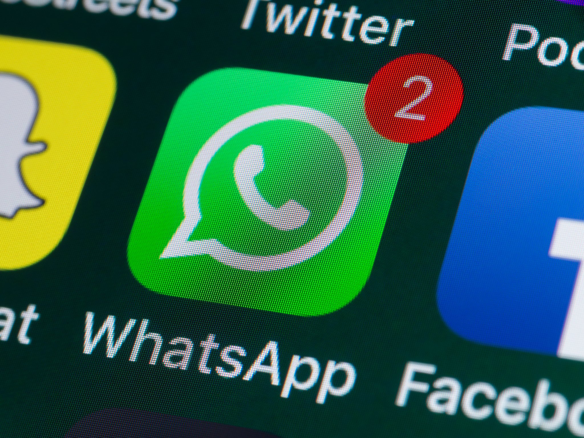 WhatsApp a lansat Dark Mode,pentru iOS si Android